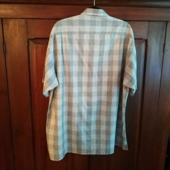 Gillio Grey Plaid Button Down Sports Shirt-Size XL - Picture 2 of 7